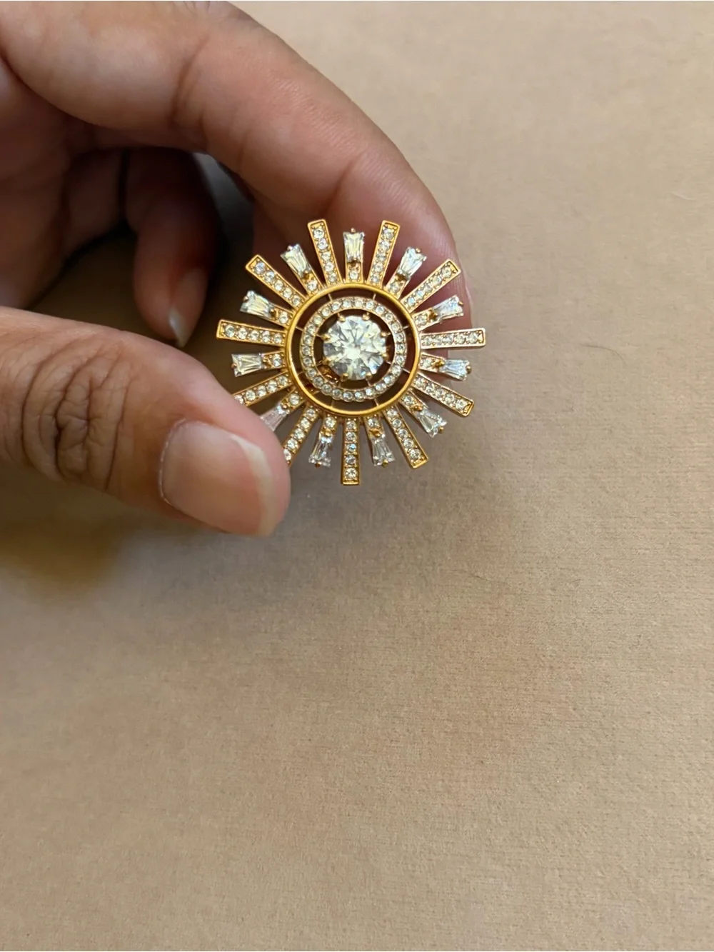 Swarovski Sun Burst Cocktail Ring Size 6